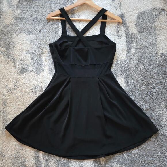 Forever 21 Black DressMini Dress Size S Cross-Back Skater Fit & Night Out Party - Picture 2 of 7